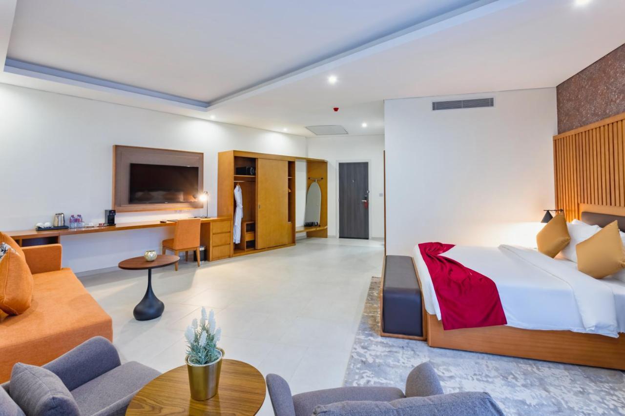 Alisa Hotel Тема Экстерьер фото