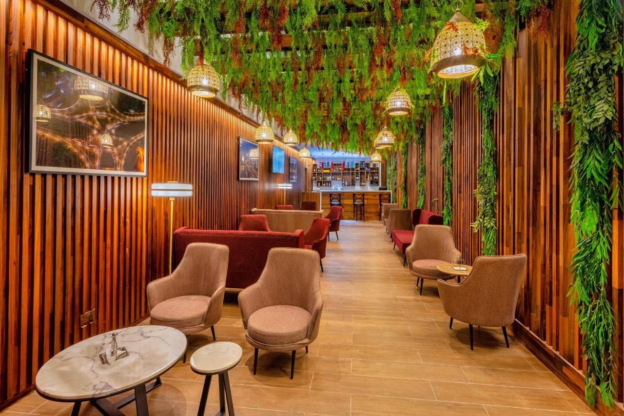 Alisa Hotel Тема Экстерьер фото